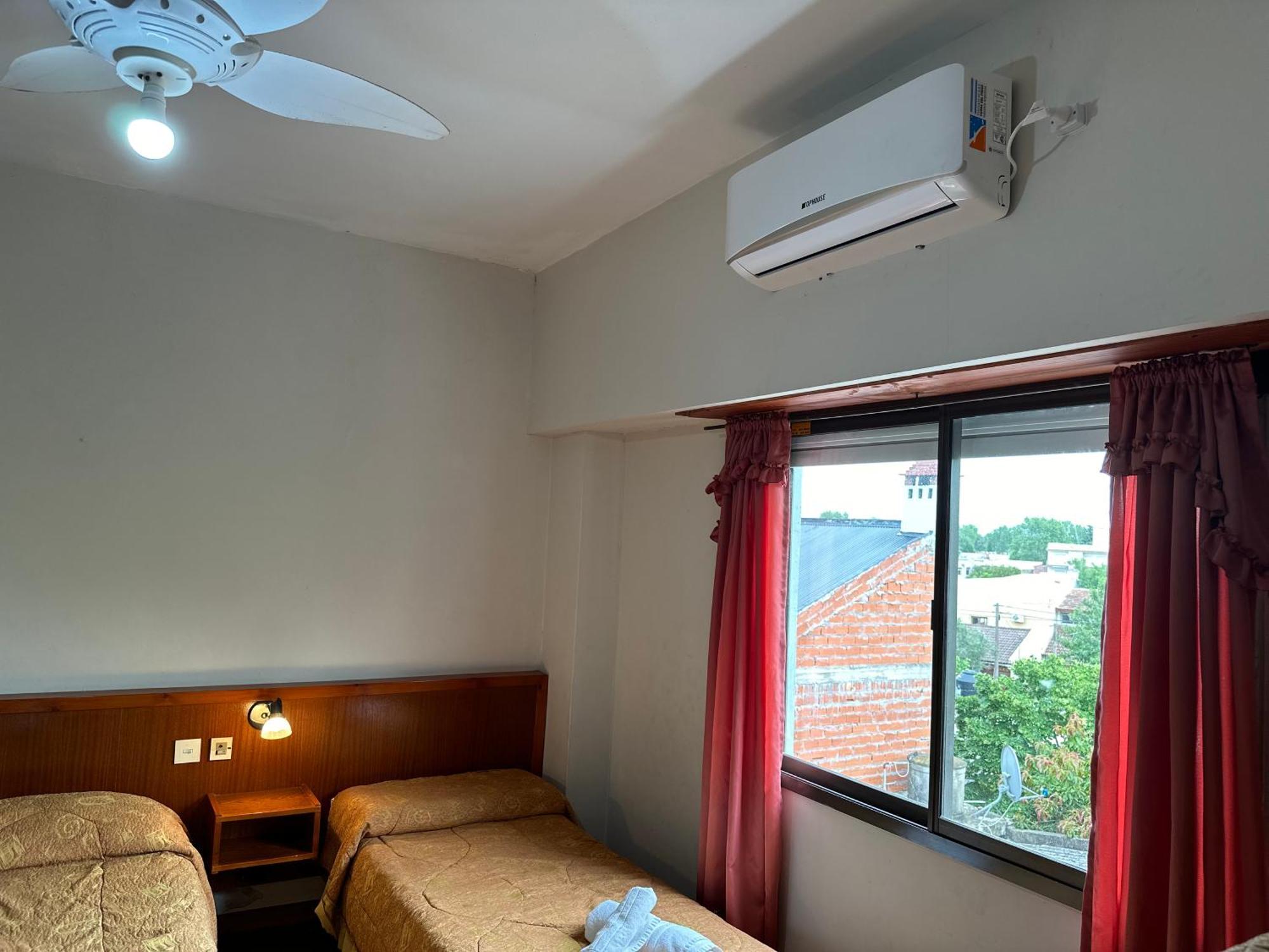Sun-Shine Hotel San Clemente del Tuyú Εξωτερικό φωτογραφία